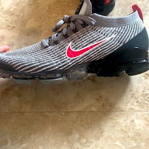 NWOT Nike Vapor Max